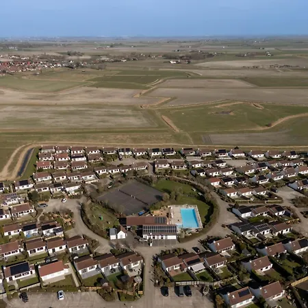 Duinenhuisje 25 Parking And Shared Pool By Interhome